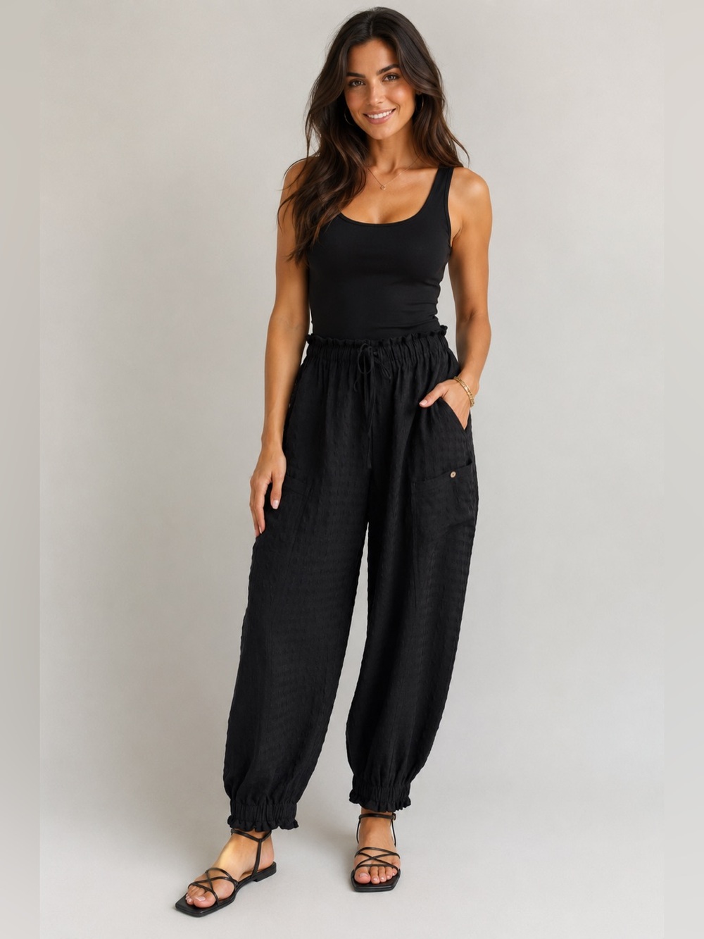 BLACK SEERSUCKER GATHERED ANKLE PARACHUTE PANTS